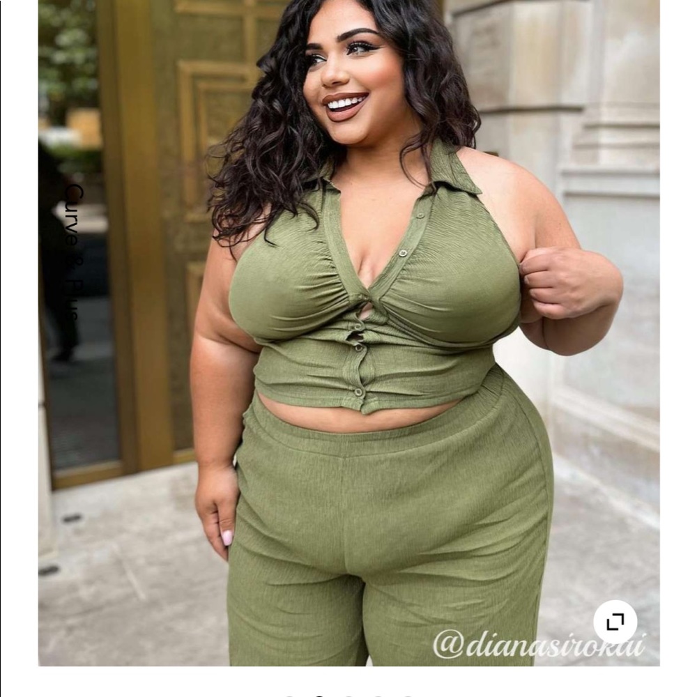 NWT Textured Olive Green Matching Set